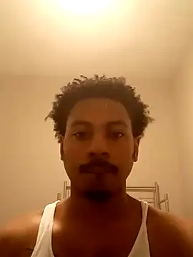 Snapshot of Yungandhungd chatting on 16, 9, 2025 Yungandhungd online show from 16, 9, 2025