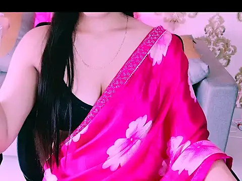 Snapshot of My_Rose chatting on 20, 11, 2025 My Rose online show from 20, 11, 2025