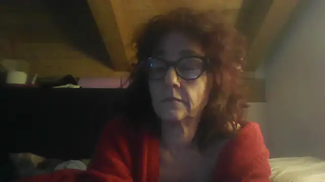 Snapshot of klarissabloum chatting on 18, 2, 2026 klarissabloum online show from 18, 2, 2026