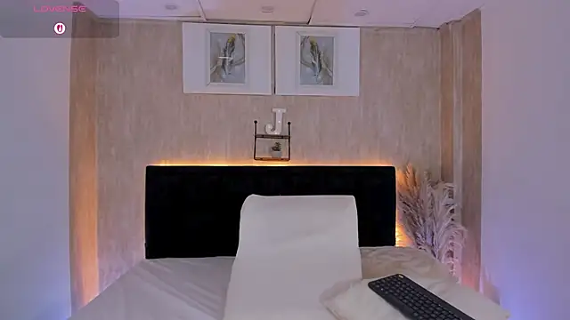 jessica hotxxx online show from 13, 12, 2025