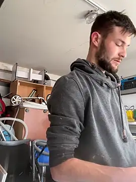 Snapshot of Mexxwell69 chatting on 4, 11, 2025 Mexxwell69 online show from 4, 11, 2025