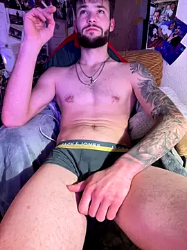 Snapshot of Mexxwell69 chatting on 26, 11, 2025 Mexxwell69 online show from 26, 11, 2025