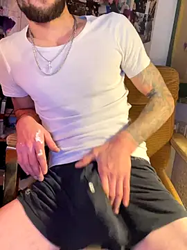 Snapshot of Mexxwell69 chatting on 1, 12, 2025 Mexxwell69 online show from 1, 12, 2025