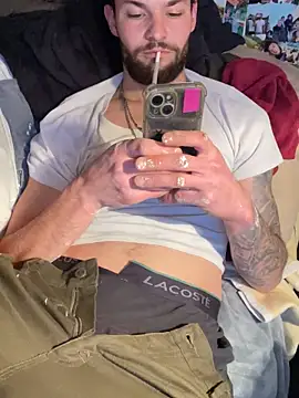 Snapshot of Mexxwell69 chatting on 2, 12, 2025 Mexxwell69 online show from 2, 12, 2025