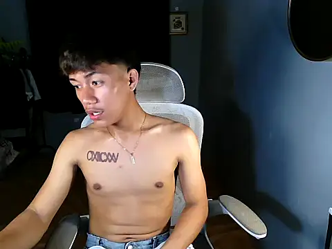 naughtyboyloy 0 online show from 29, 4, 2026