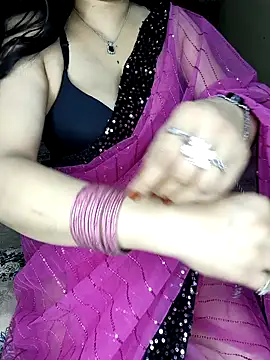 Snapshot of PRIYA_22 chatting on 12, 9, 2025 PRIYA 22 online show from 12, 9, 2025