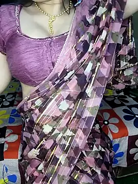 Snapshot of PRIYA_22 chatting on 20, 9, 2025 PRIYA 22 online show from 20, 9, 2025