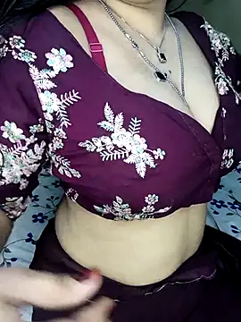 Snapshot of PRIYA_22 chatting on 7, 10, 2025 PRIYA 22 online show from 7, 10, 2025