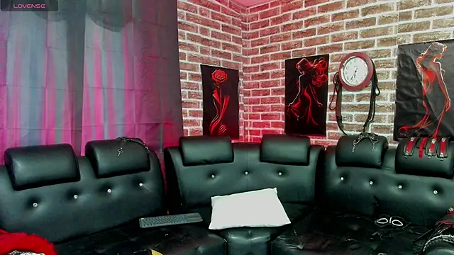 Snapshot of celeste_bdsm1 chatting on 29, 9, 2025 celeste bdsm1 online show from 29, 9, 2025