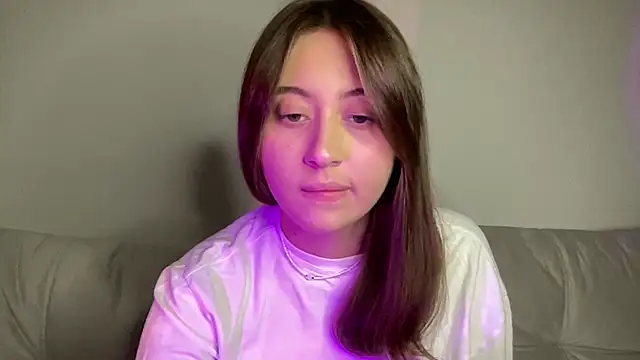 Snapshot of StellarAlice chatting on 22, 10, 2025 StellarAlice online show from 22, 10, 2025