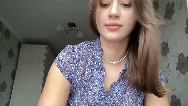 Snapshot of StellarAlice chatting on 3, 12, 2025 StellarAlice online show from 3, 12, 2025