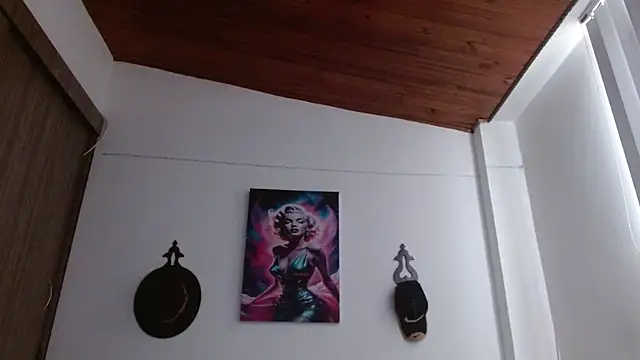 Crystal Star  online show from 11, 4, 2026