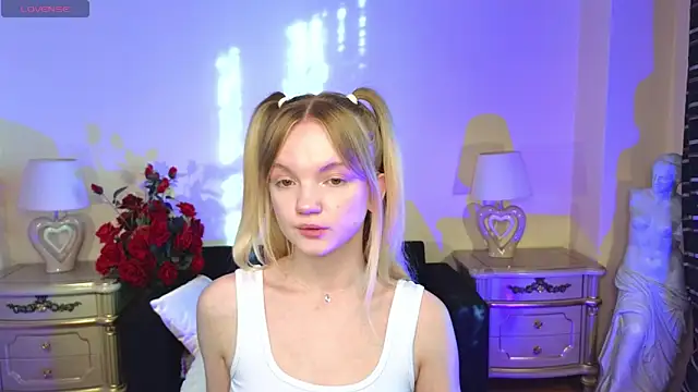 Snapshot of RosesKate chatting on 24, 9, 2025 RosesKate online show from 24, 9, 2025