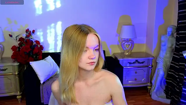 Snapshot of RosesKate chatting on 6, 10, 2025 RosesKate online show from 6, 10, 2025
