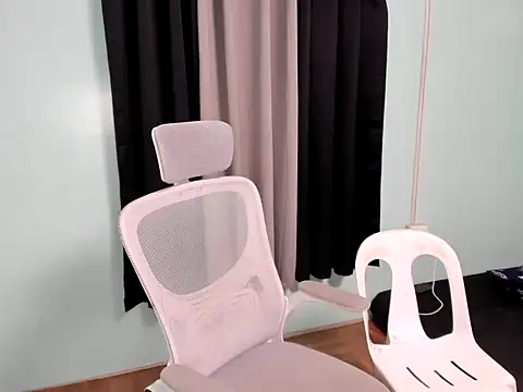 seductivezoey24 online show from 9, 2, 2026