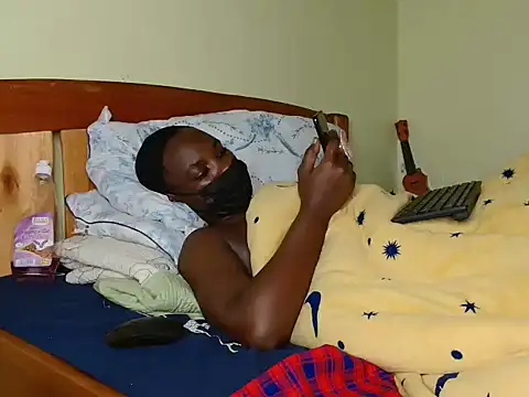 Snapshot of Alexxa_ebony chatting on 30, 10, 2025 Alexxa ebony online show from 30, 10, 2025