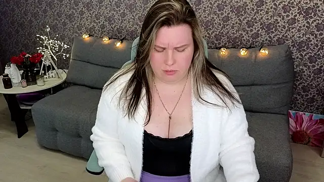 Lillit   online show from 30, 9, 2025
