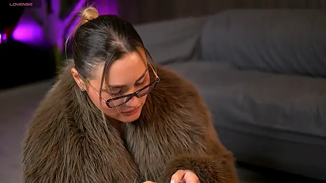 Snapshot of KayaAzur chatting on 16, 10, 2025 KayaAzur online show from 16, 10, 2025