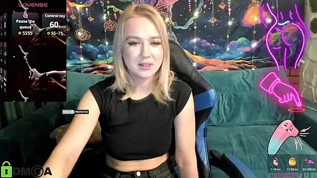 Snapshot of CrystalGirl99 chatting on 20, 2, 2026 CrystalGirl99 online show from 20, 2, 2026