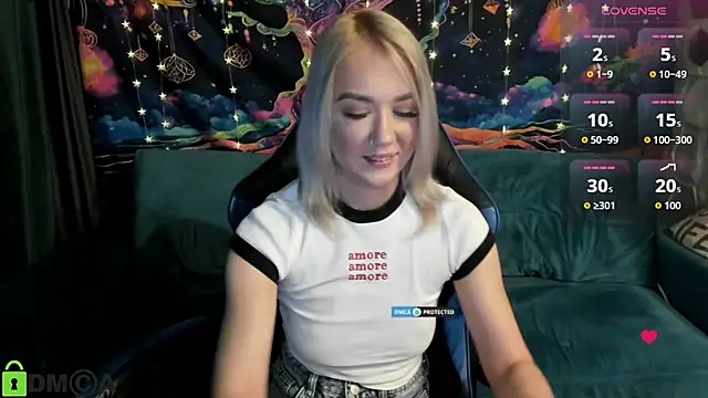 CrystalGirl99 online show from 23, 4, 2026