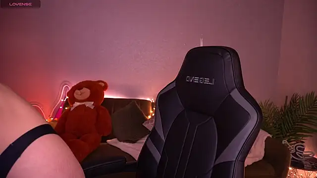 AnitaBambie online show from 11, 2, 2026