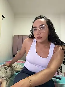 Snapshot of alehia_cute chatting on 30, 7, 2026 alehia cute online show from 30, 7, 2026