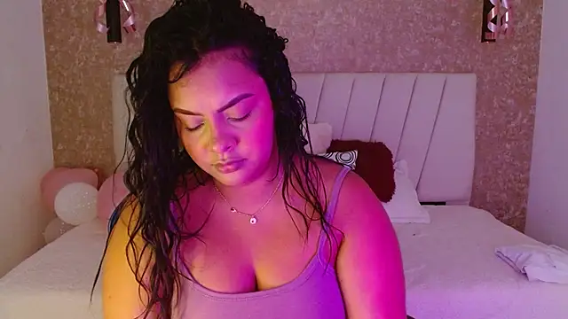 Amaranta carey online show from 9, 10, 2025