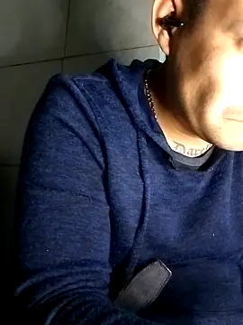 Snapshot of fboycdjuaez chatting on 21, 10, 2025 fboycdjuaez online show from 21, 10, 2025