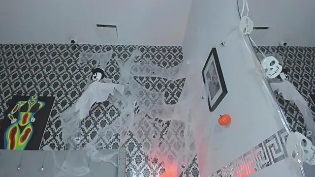 Snapshot of AlliisonRae chatting on 13, 10, 2025 AlliisonRae online show from 13, 10, 2025