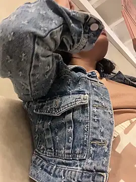 HannahMontgomery online show from 1, 2, 2026