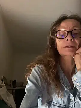 Snapshot of Chris06d22@xh chatting on 17, 9, 2025 Chris06d22xh online show from 17, 9, 2025