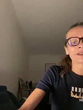 Snapshot of Chris06d22@xh chatting on 23, 9, 2025 Chris06d22xh online show from 23, 9, 2025