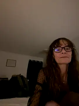 Snapshot of Chris06d22@xh chatting on 18, 10, 2025 Chris06d22xh online show from 18, 10, 2025