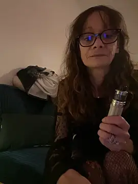 Snapshot of Chris06d22@xh chatting on 21, 11, 2025 Chris06d22xh online show from 21, 11, 2025