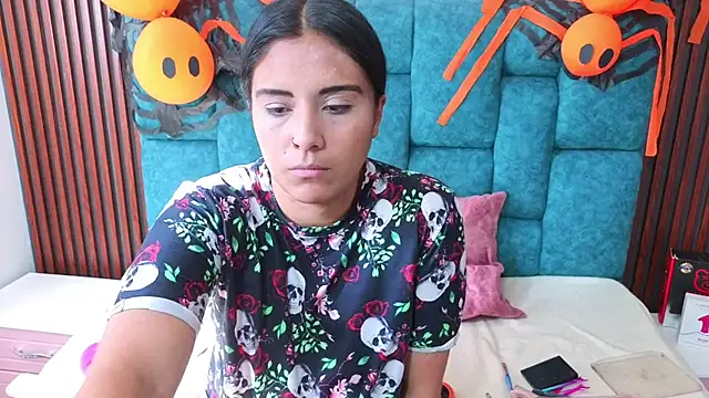 EmilyGala online show from 30, 10, 2025