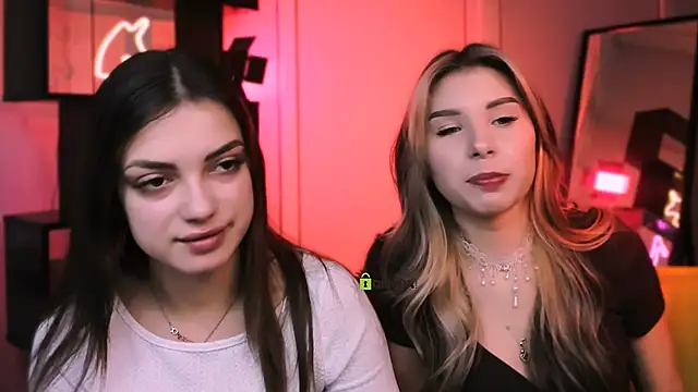 Snapshot of lily_morty chatting on 27, 11, 2025 lily morty online show from 27, 11, 2025