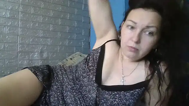 Snapshot of DanaNeon chatting on 1, 6, 2026 DanaNeon online show from 1, 6, 2026