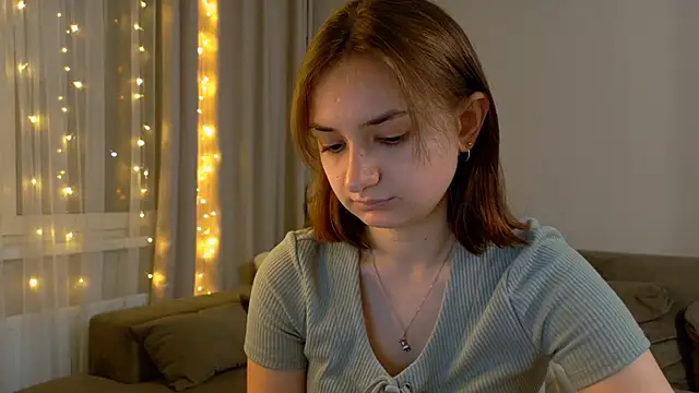 Snapshot of Lelia_Vibe chatting on 26, 6, 2026 Lelia Vibe online show from 26, 6, 2026