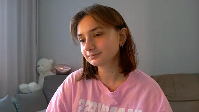 Snapshot of Lelia_Vibe chatting on 5, 7, 2026 Lelia Vibe online show from 5, 7, 2026
