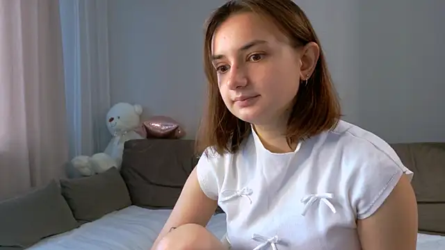 Snapshot of Lelia_Vibe chatting on 7, 7, 2026 Lelia Vibe online show from 7, 7, 2026