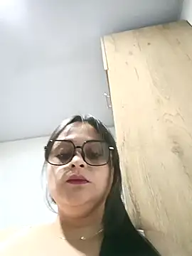 Nanna 160290 online show from 15, 10, 2025