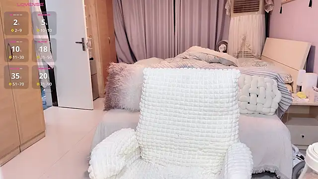 Y2Luvk online show from 25, 10, 2025