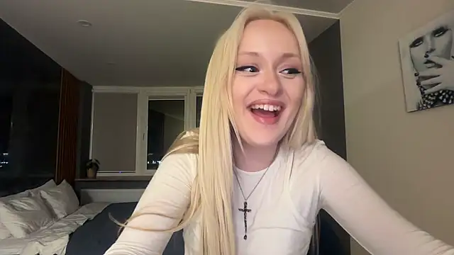 Snapshot of HeyMonkey_ chatting on 26, 5, 2026 HeyMonkey online show from 26, 5, 2026