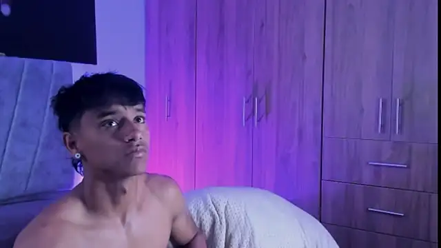 Snapshot of ZYZZ1312 chatting on 13, 9, 2025 ZYZZ1312 online show from 13, 9, 2025