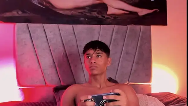 Snapshot of ZYZZ1312 chatting on 24, 10, 2025 ZYZZ1312 online show from 24, 10, 2025