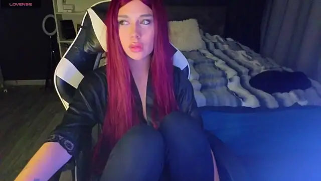 Snapshot of mezzalunaaa chatting on 16, 10, 2025 mezzalunaaa online show from 16, 10, 2025