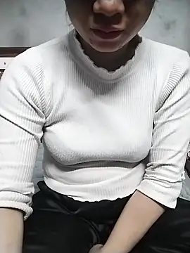 Mie rose online show from 4, 11, 2025