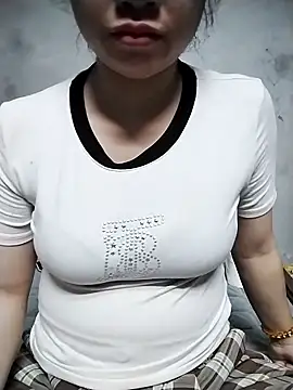 Snapshot of Mie_rose chatting on 22, 2, 2026 Mie rose online show from 22, 2, 2026