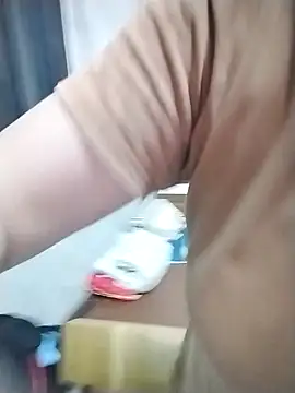 Snapshot of Mie_rose chatting on 6, 4, 2026 Mie rose online show from 6, 4, 2026