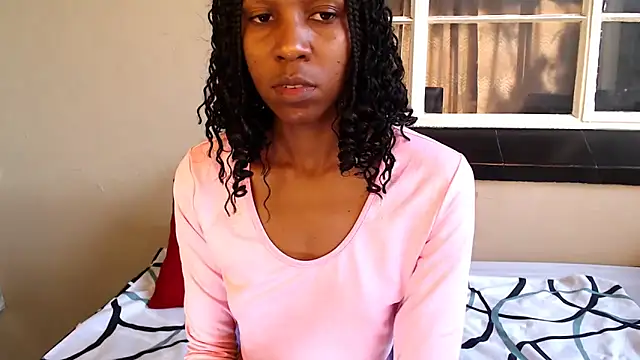 Snapshot of PetiteEbonyBabe chatting on 6, 11, 2025 PetiteEbonyBabe online show from 6, 11, 2025